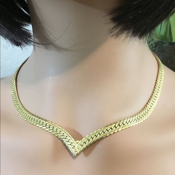 Vintage Jewelry - VTG Napier Herringbone V Necklace